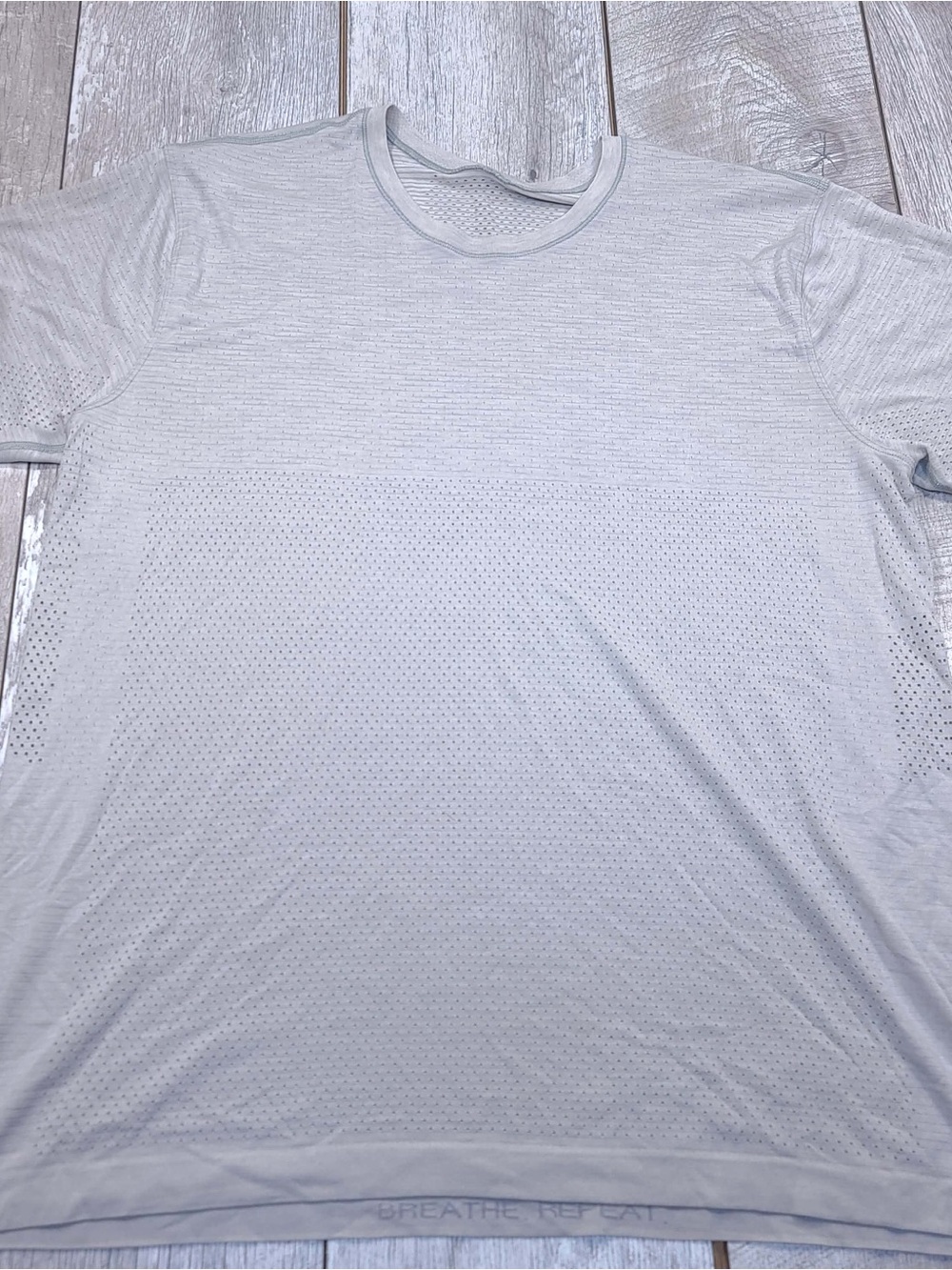 Lululemon Mens metal vent tech short sleeve t-shirt light grey XXL slim